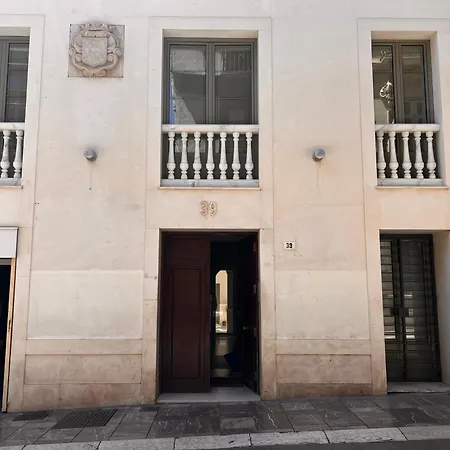 Apartment Beautiful Center -teatro Cervantes